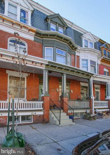 2030 Green St, Harrisburg, PA 17102-2107