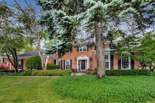 714 Haddow Ave, Arlington Hts, IL 60004-5616