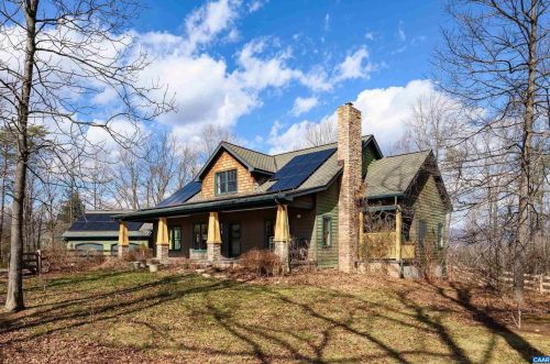 419 Burchs Creek Rd, Crozet, VA 22932-3606