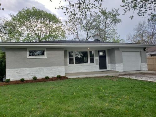 209 Marshall Rd, Bensenville, IL 60106-1739