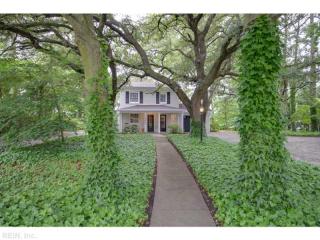 344 Saunders Dr, Portsmouth, VA 23701-1042