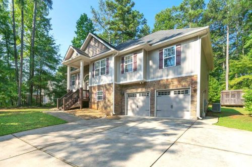 5538 Centry Dr, Villa Rica, GA 30180-3987