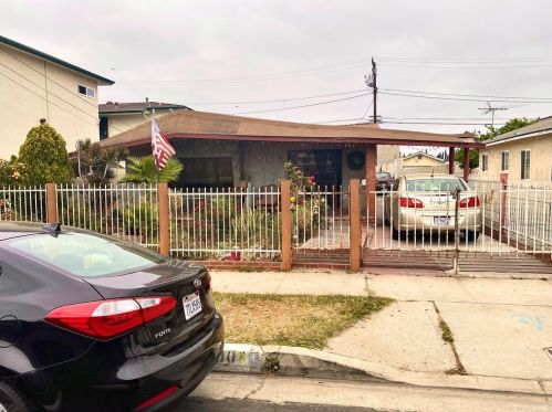 11000 Burin Ave, Inglewood, CA 90304-2328