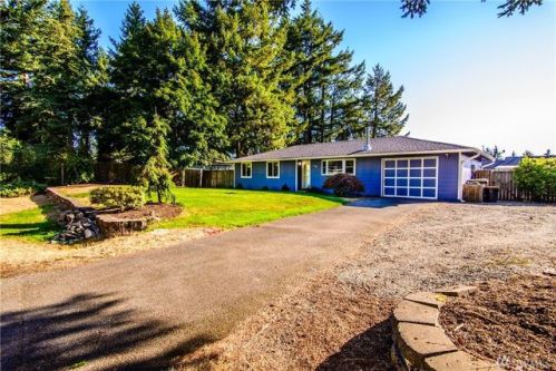 115 Raintree Loop, Rainier, WA 98576-9701