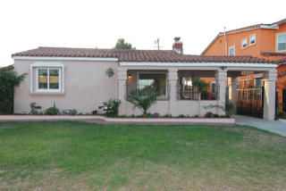 10109 Denker Ave, Los Angeles, CA 90047-4203