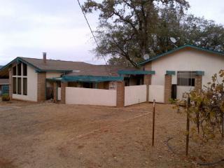 1490 Oak Ridge Way, Auburn, CA 95603-2934