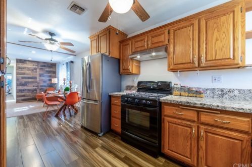 13434 Earnshaw Ave, Downey, CA 90242-5125