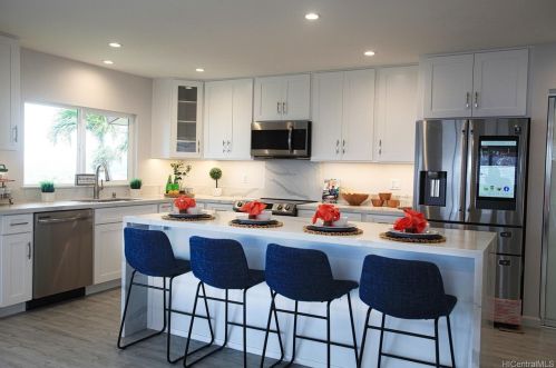5273 Panalea Pl, Honolulu, HI 96821-1531