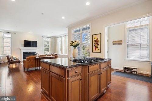 13509 Moonlight Trail Dr, Silver Spring MD 20906-6700 exterior