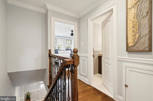 710 Lombard St, Philadelphia PA  19147-1315 exterior