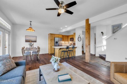 1025 Old Stone House Way, Park City UT 84098-5413 exterior