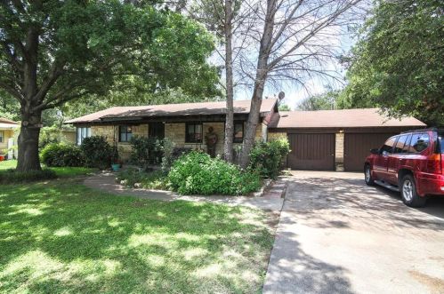 4117 Vance Rd, Fort Worth, TX 76180-8651