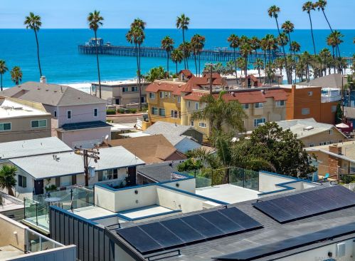 146 Myers St, Oceanside, CA 92054-2904
