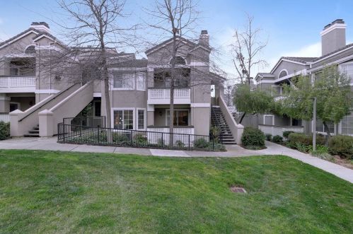 854 Bucks Lake Ct, San Jose, CA 95123-2458