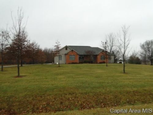 11503 Post St, Athens, IL 62613-7660