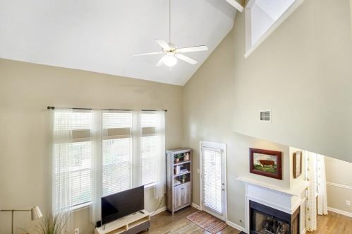 55 Hammock Pl, Atlanta GA  30312-2879 exterior