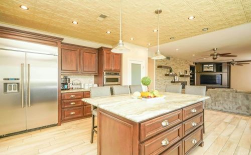 14082 Crystal View Ter, Riverside CA  92508-8705 exterior