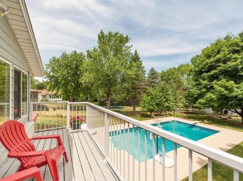 4697 141st St, Saint Paul MN  55124-7742 exterior