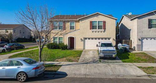 303 Citadel Ave, Merced, CA 95341-8231