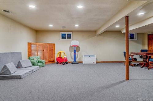 6108 Iola Way, Englewood CO 80111-5706 exterior