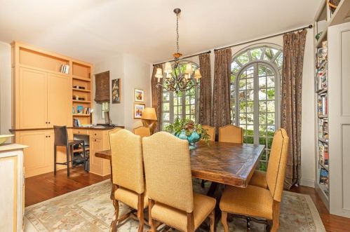 3119 Habersham Rd, Atlanta GA  30305-2939 exterior