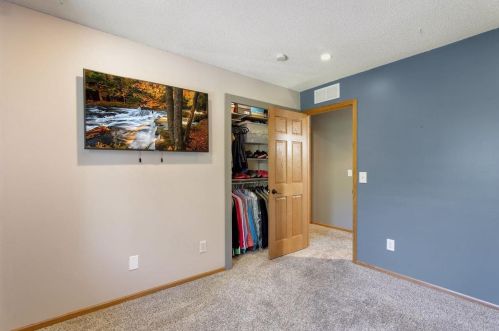 381 118th Ave, Minneapolis MN  55448-2493 exterior