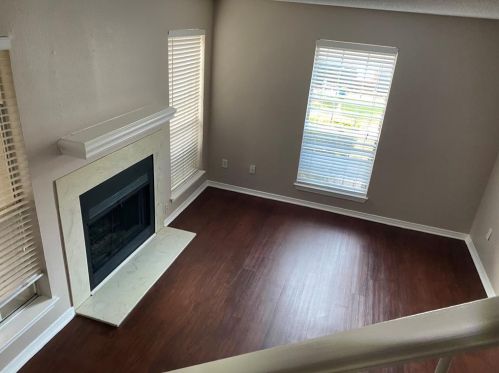 1441 Meadowood Village Dr, Fort Worth TX  76120-4702 exterior