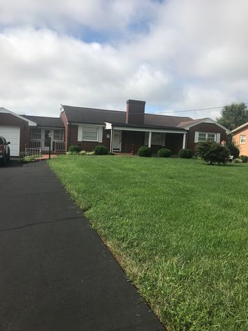 119 Fairview Dr, Oaklevel, VA 24055-6009