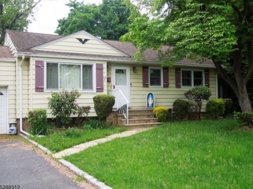 115 Delacy Ave, Plainfield, NJ 07060-4313
