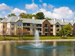 6900 Sawmill Village Dr, Columbus OH  43235-4999 exterior