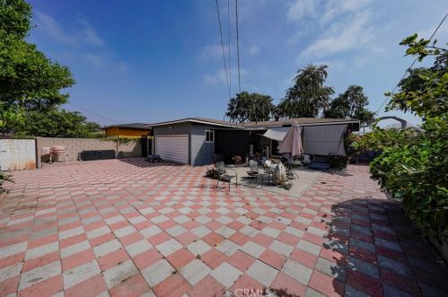 703 Ohio St, Anaheim CA  92805-4440 exterior