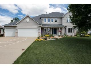 7324 Berkshire Cir, Prior Lake, MN 55379-8054