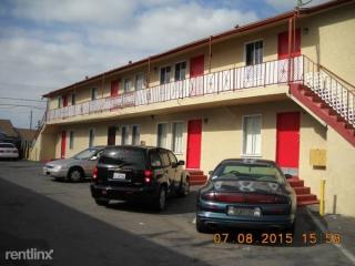810 137th St, Compton, CA 90222-3438