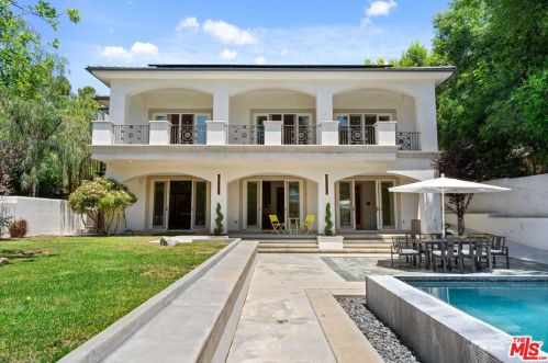 560 Orange Grove Ave, Arcadia, CA 91006-2105