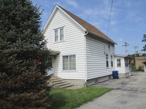 2746 139th St, Dixmoor, IL 60406-2870