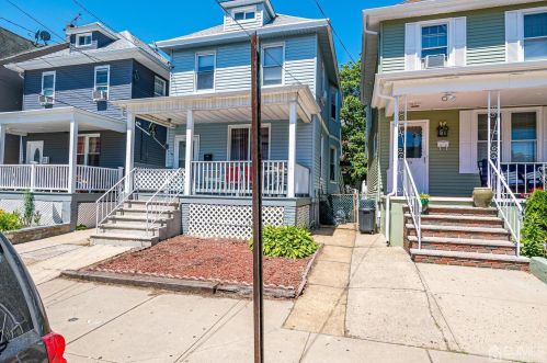 137 Brighton Ave, Perth Amboy, NJ 08861-4615