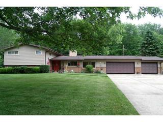 3424 Cambridge Dr, Springfield, OH 45503-1004