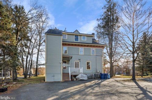 1601 Lawrence Rd, Trenton NJ 08648 exterior