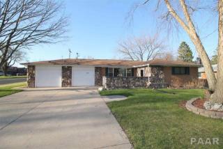 3033 Westport Rd, Peoria IL  61615-4007 exterior