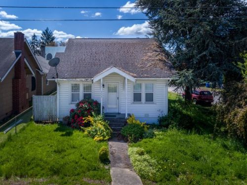 331 Cowlitz St, Winlock, WA