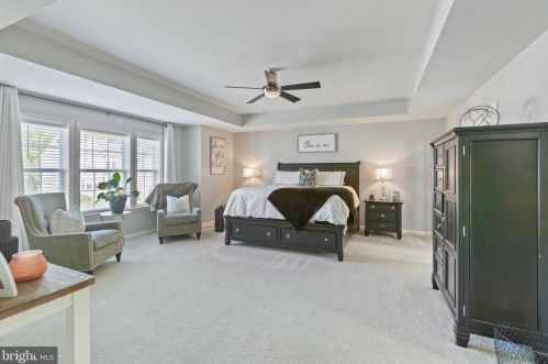 402 Chickamauga Dr, Harpers Ferry WV  25425 exterior