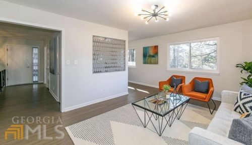 3007 Dogwood Dr, Atlanta GA  30344-3905 exterior