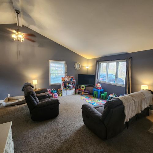 534 Shelby St, Hobart IN 46342-4721 exterior