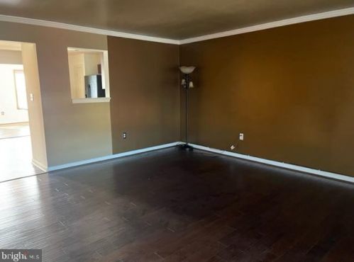9 Witherspoon Ct, Falling Waters WV  25419-4697 exterior