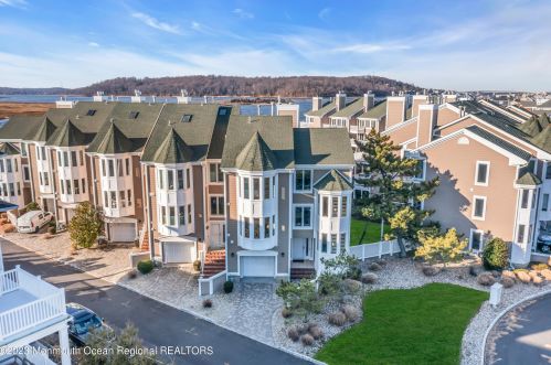 5 Grand Pointe Way, Locust, NJ 07760-2164