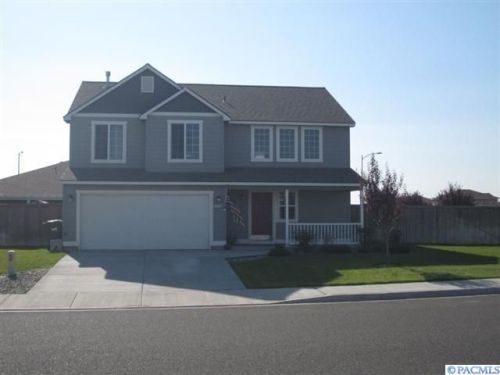 9504 Broughton Dr, Pasco, WA 99301-6851