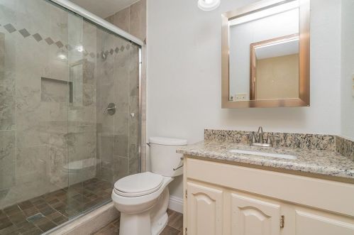 7624 4 Winds Dr, Fort Worth TX  76133-7583 exterior