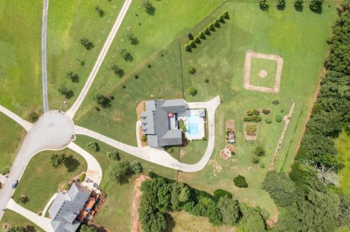 114 Wisteria Way, Stockbridge GA 30281-6515 exterior