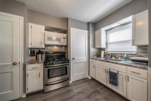 2830 Allview Cir, Cincinnati OH  45238-2015 exterior