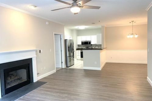 202 Spring Heights Ln, Smyrna GA  30080-3792 exterior